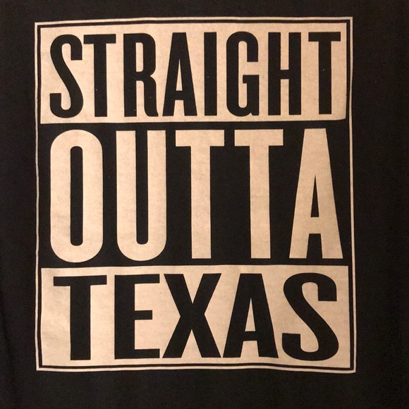 Straight Outta Texas T-Shirt - Heavyweight- Medium - Picture 2 of 4